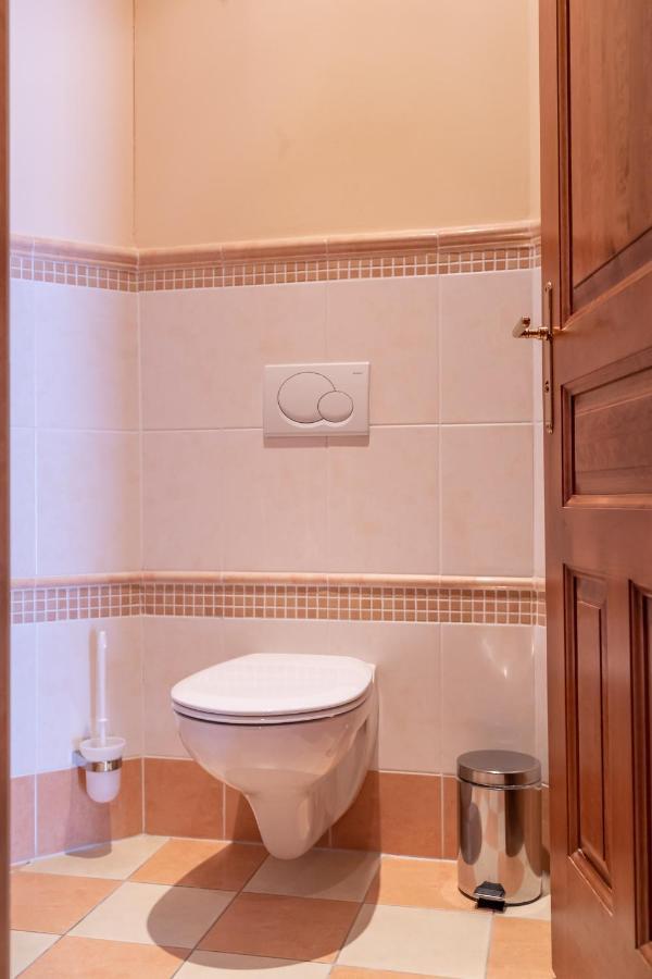 Geniesserhof Haimer - Hotel Garni Poysdorf Bagian luar foto